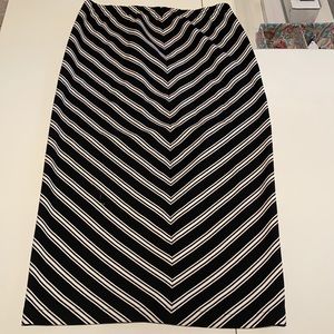 Meg Brooklyn midi pencil skirt